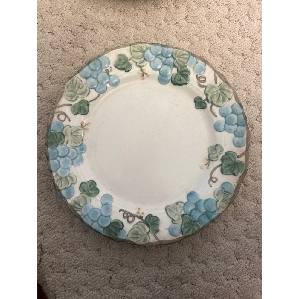 Metlox Poppytrail Sculptured Grape Dinner Plate Vintage Blue Green Hand Painted